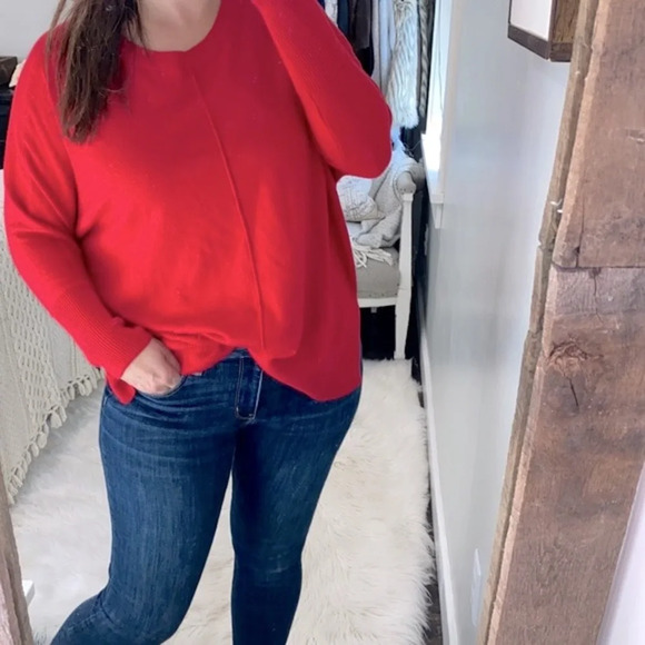 WONDERLY red sweater size medium - Picture 2 of 8